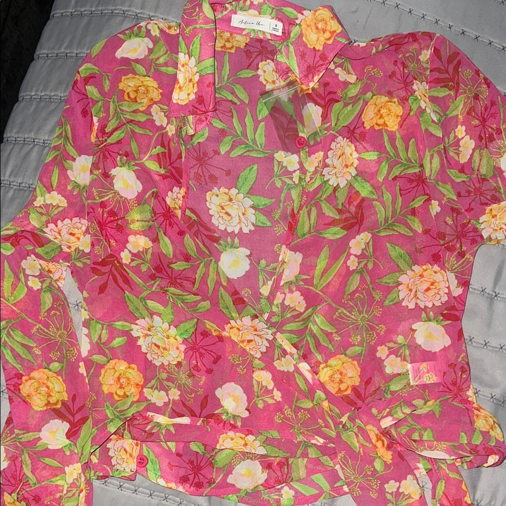 Active USA Pink Floral Top